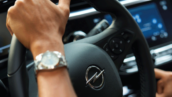 ACCESSIBLE ET A JOUR ACCESSIBLE ET A JOUR